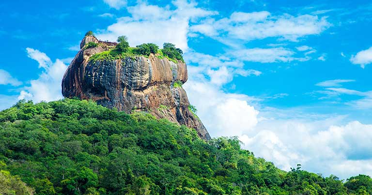 7 Best Locations for Your 2 Weeks Sri Lanka Itinerary Sigiriya